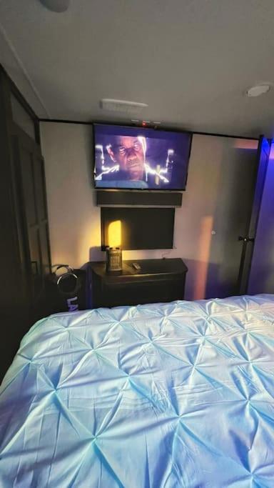 Luxury Glamping Near Idaho Event Center In Nampa Apartment Bagian luar foto